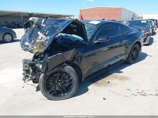 1FA6P8TH9P5113082 2023 FORD MUSTANG - Image 2