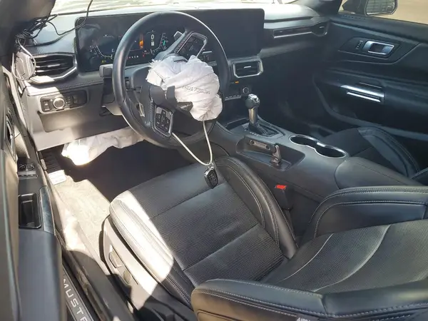1FA6P8TH9R5131973 2024 FORD MUSTANG - Image 8