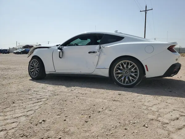 1FA6P8TH9R5133108 2024 FORD MUSTANG - Image 2