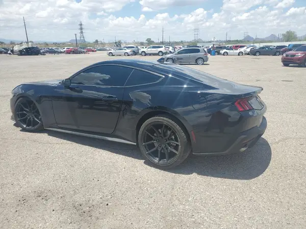 1FA6P8TH9S5101667 2025 FORD MUSTANG - Image 2