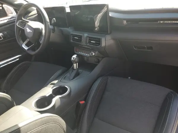 1FA6P8TH9S5102902 2025 FORD MUSTANG - Image 8