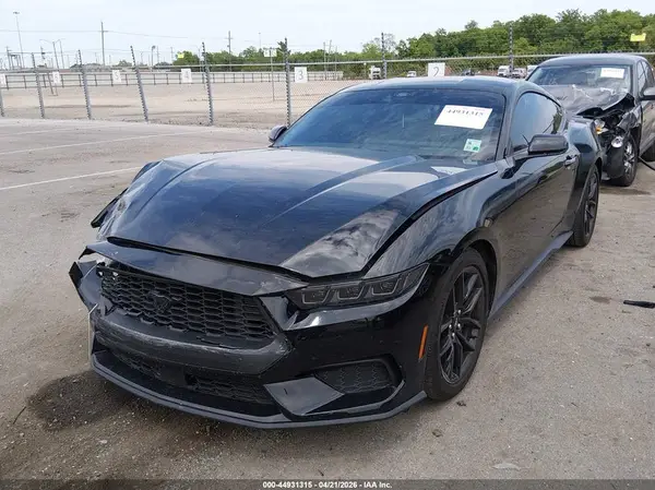 1FA6P8TH9S5103578 2025 FORD MUSTANG - Image 2