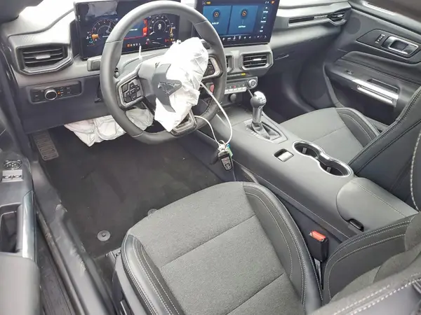1FA6P8TH9S5130862 2025 FORD MUSTANG - Image 8