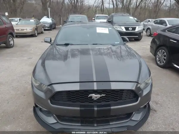 2016 FORD MUSTANG auction photo 6