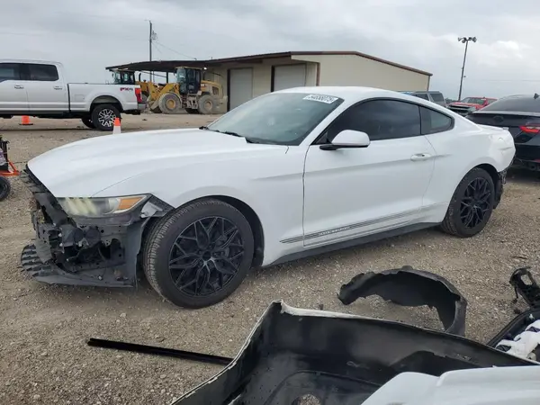 1FA6P8THXG5267588 2016 FORD MUSTANG - Image 1