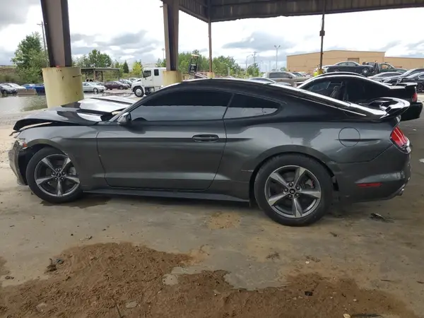 1FA6P8THXG5271978 2016 FORD MUSTANG - Image 2