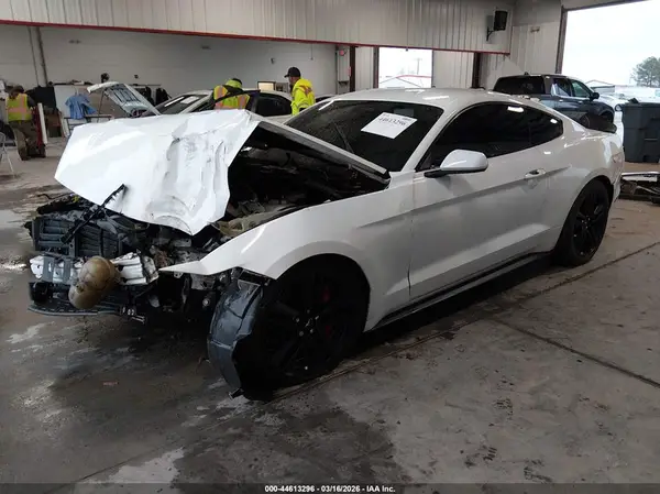 1FA6P8THXG5273701 2016 FORD MUSTANG - Image 2
