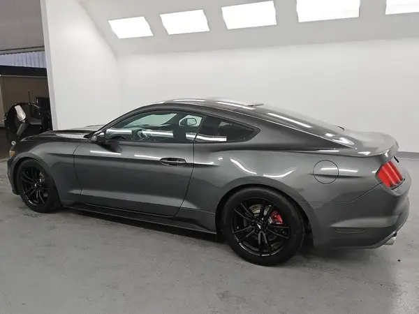 1FA6P8THXH5204010 2017 FORD MUSTANG - Image 2