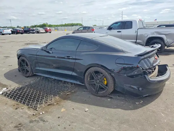 1FA6P8THXH5270976 2017 FORD MUSTANG - Image 2