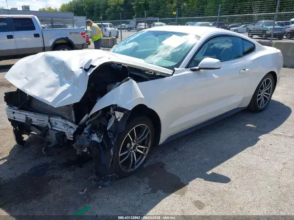 1FA6P8THXH5304589 2017 FORD MUSTANG - Image 2
