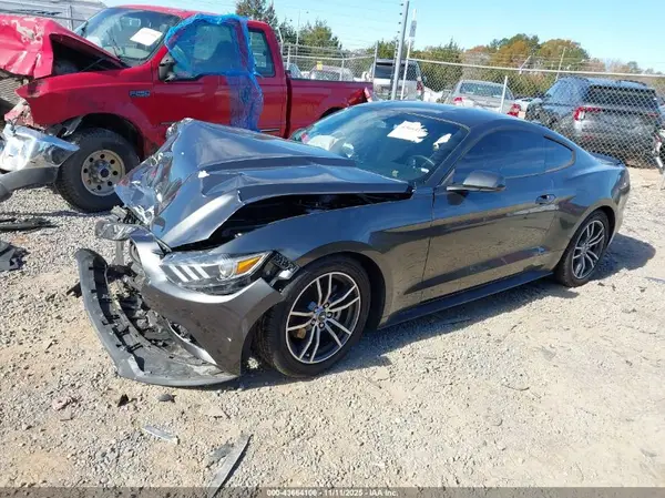 1FA6P8THXH5304785 2017 FORD MUSTANG - Image 2