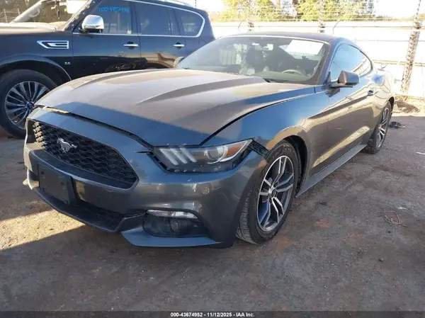 1FA6P8THXH5333543 2017 FORD MUSTANG - Image 2