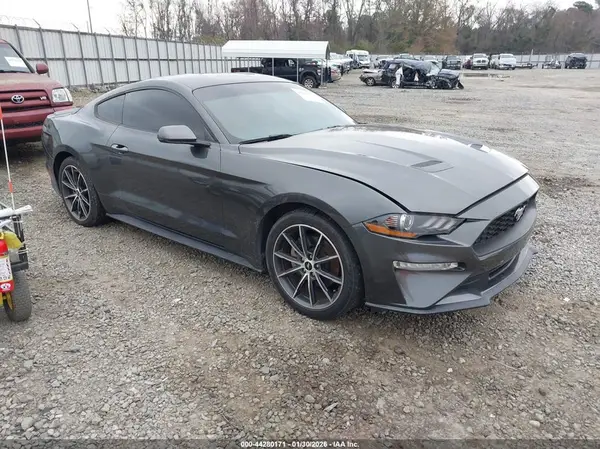 1FA6P8THXJ5178725 2018 FORD MUSTANG - Image 1