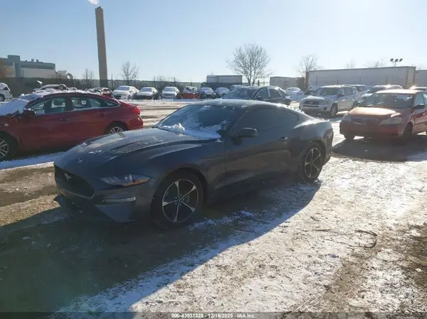 1FA6P8THXJ5182676 2018 FORD MUSTANG - Image 2