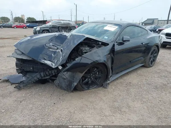 1FA6P8THXK5125833 2019 FORD MUSTANG - Image 2