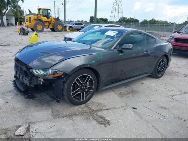 1FA6P8THXL5136610 2020 FORD MUSTANG - Image 2