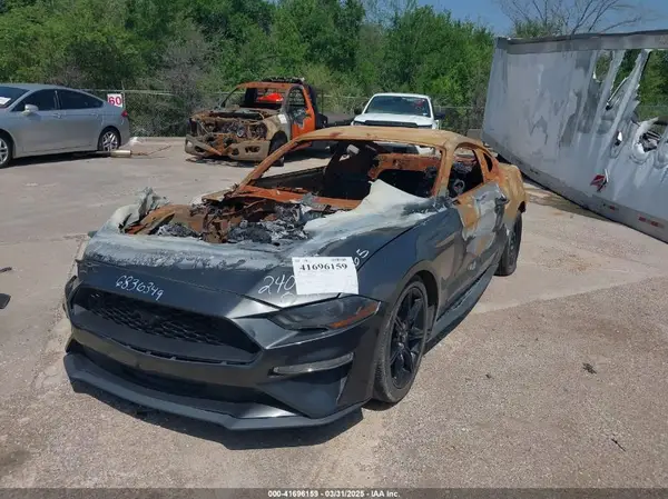 1FA6P8THXL5154380 2020 FORD MUSTANG - Image 2