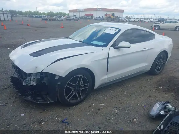 1FA6P8THXL5161782 2020 FORD MUSTANG - Image 2
