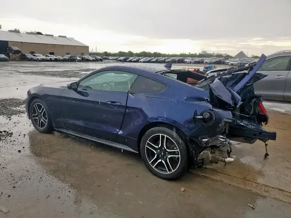 1FA6P8THXL5175925 2020 FORD MUSTANG - Image 2