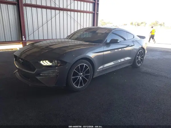 1FA6P8THXM5138729 2021 FORD MUSTANG - Image 2