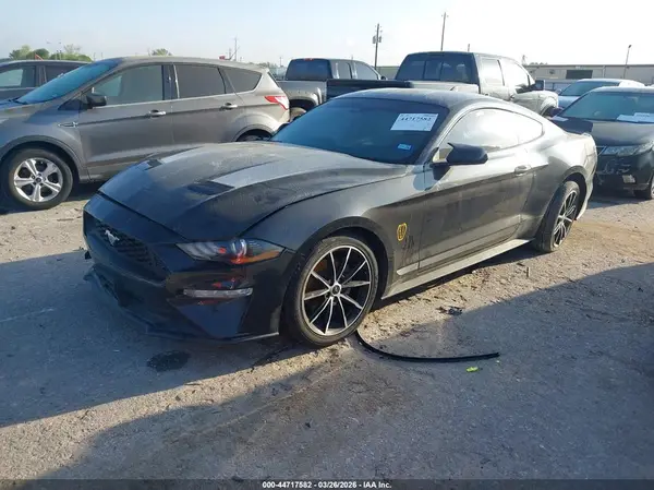 1FA6P8THXN5110561 2022 FORD MUSTANG - Image 2