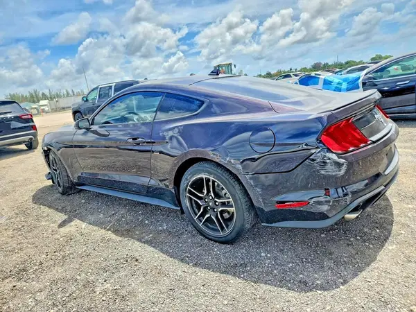 1FA6P8THXN5113475 2022 FORD MUSTANG - Image 2