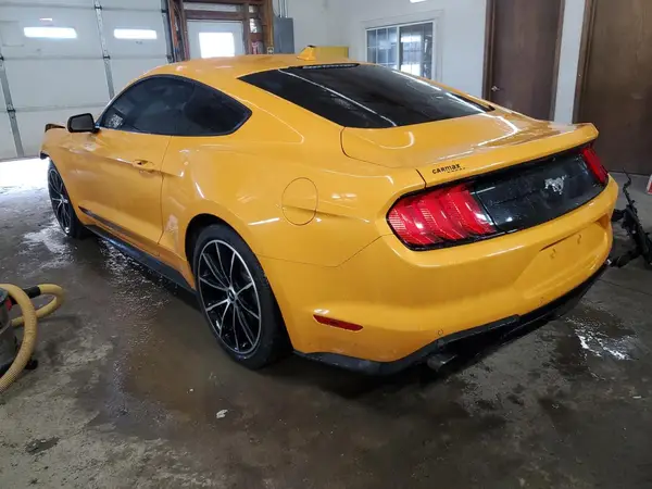 1FA6P8THXN5115887 2022 FORD MUSTANG - Image 2
