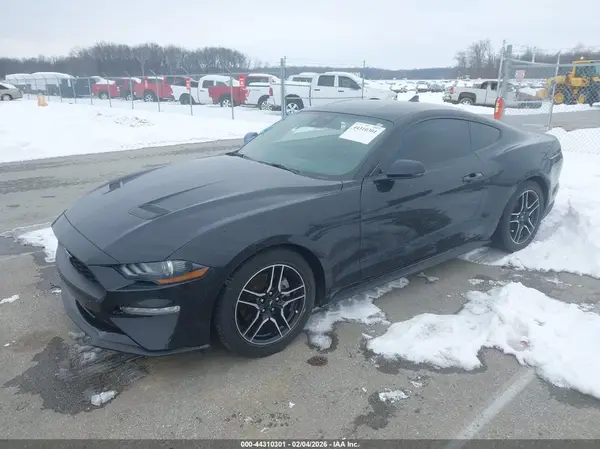 1FA6P8THXN5140675 2022 FORD MUSTANG - Image 2