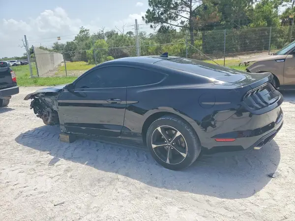 1FA6P8THXN5141020 2022 FORD MUSTANG - Image 2