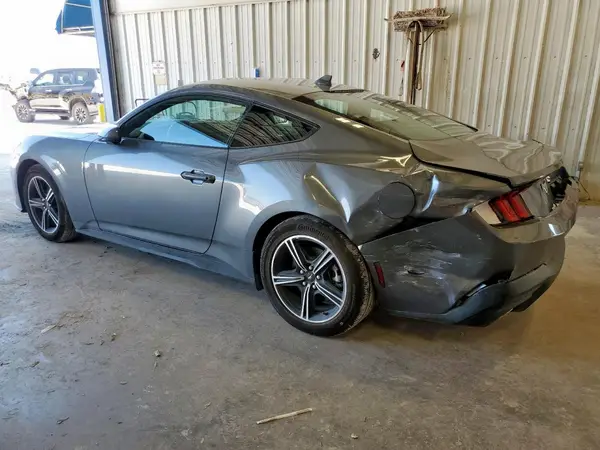 1FA6P8THXS5104609 2025 FORD MUSTANG - Image 2