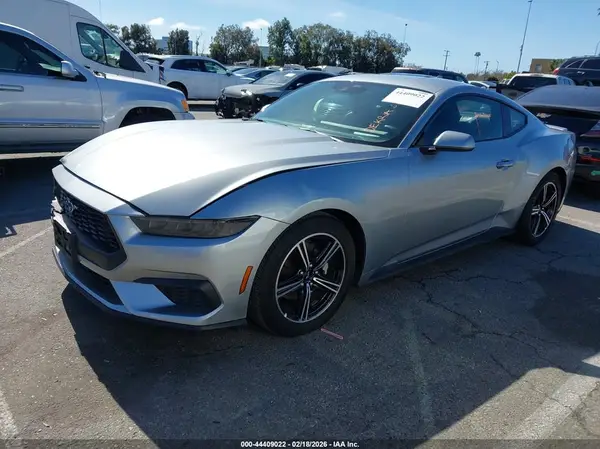 1FA6P8THXS5120440 2025 FORD MUSTANG - Image 2