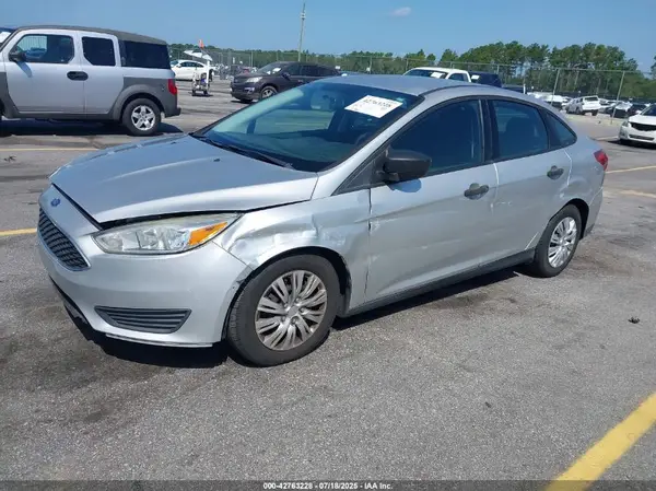1FADP3E20GL210251 2016 FORD FOCUS - Image 2