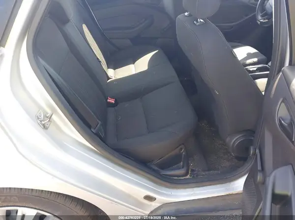 1FADP3E20GL210251 2016 FORD FOCUS - Image 8