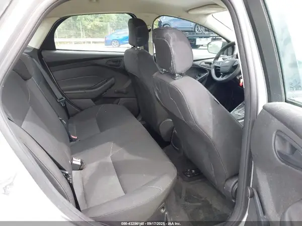 1FADP3E20GL210816 2016 FORD FOCUS - Image 8
