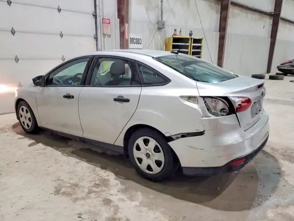 1FADP3E20GL216020 2016 FORD FOCUS - Image 2