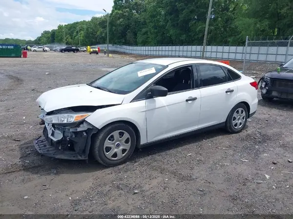 1FADP3E20GL233089 2016 FORD FOCUS - Image 2