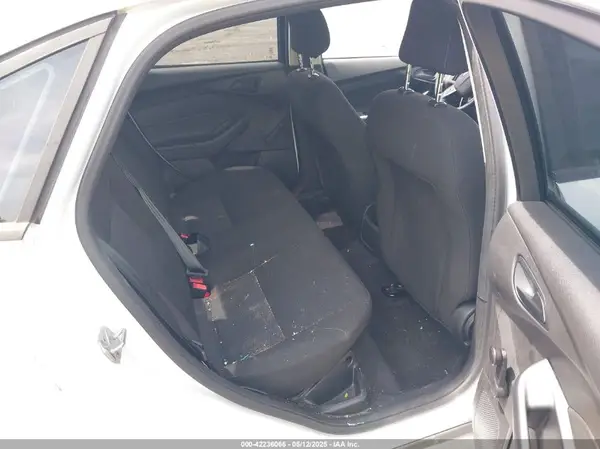 1FADP3E20GL233089 2016 FORD FOCUS - Image 8