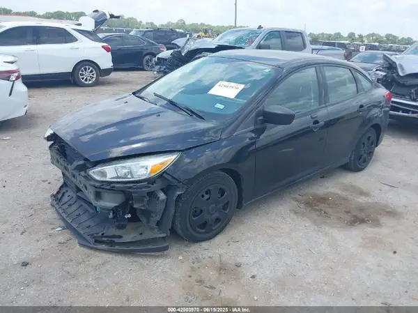 1FADP3E20GL233982 2016 FORD FOCUS - Image 2