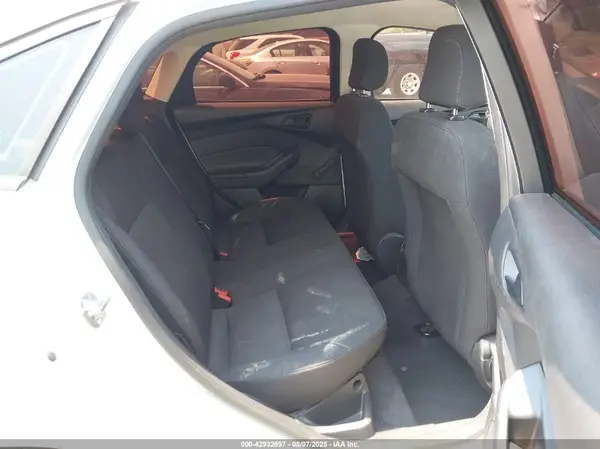 1FADP3E20GL245193 2016 FORD FOCUS - Image 8