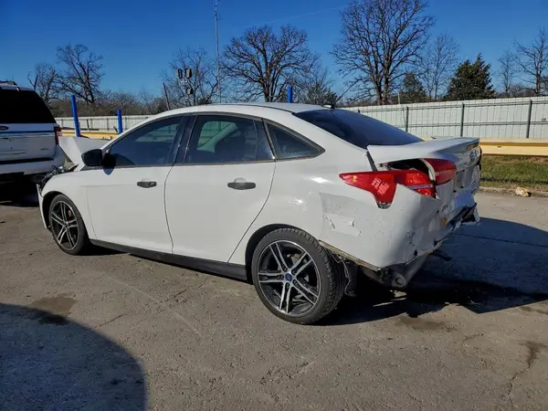 1FADP3E20GL251852 2016 FORD FOCUS - Image 2