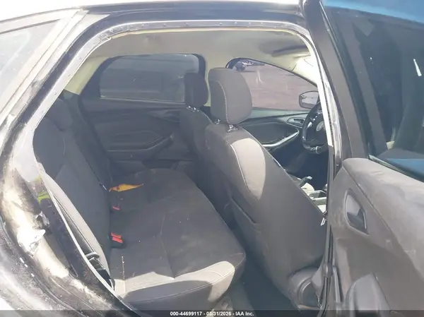 1FADP3E20GL262740 2016 FORD FOCUS - Image 8