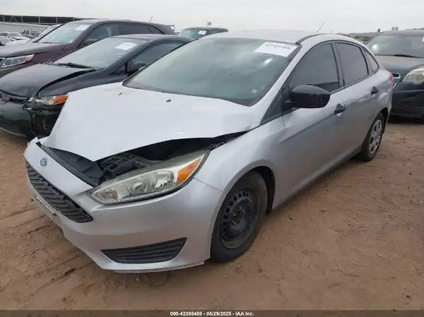 1FADP3E20GL281515 2016 FORD FOCUS - Image 2