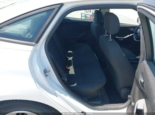 1FADP3E20GL285290 2016 FORD FOCUS - Image 8