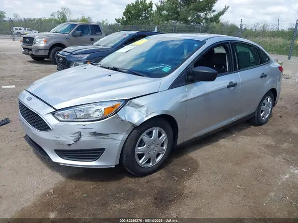 1FADP3E20GL288187 2016 FORD FOCUS - Image 2
