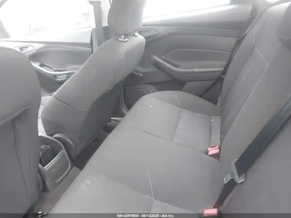 1FADP3E20GL302220 2016 FORD FOCUS - Image 8