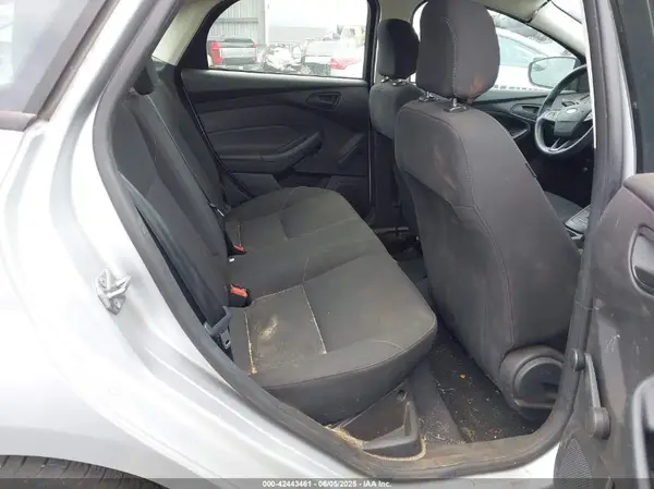 1FADP3E20GL307000 2016 FORD FOCUS - Image 8