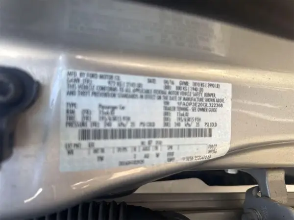 1FADP3E20GL322368 2016 FORD FOCUS - Image 1