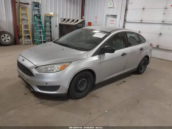 1FADP3E20GL322385 2016 FORD FOCUS - Image 2