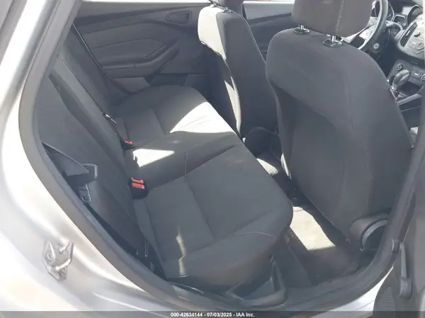1FADP3E20GL322385 2016 FORD FOCUS - Image 8