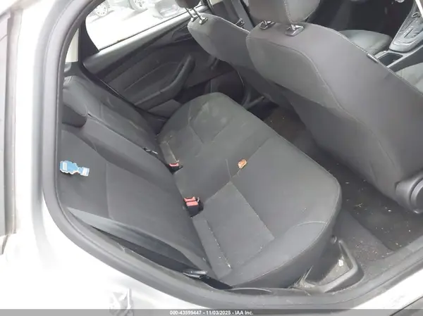 1FADP3E20GL365995 2016 FORD FOCUS - Image 8
